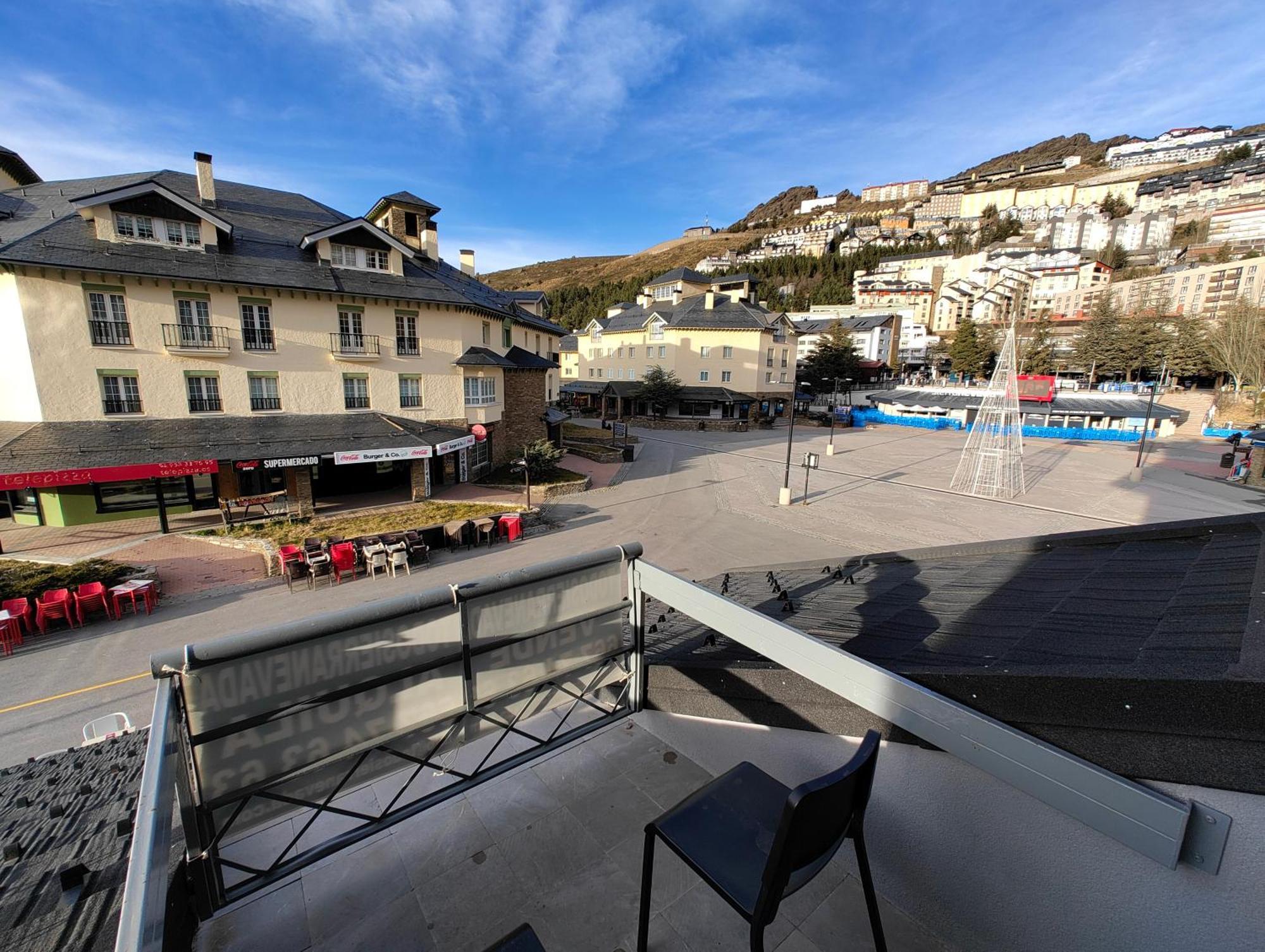Ski & Snow Apartmentos By Todosierranevada - Plaza Principal Junto A Los Telecabinas Sierra Nevada Exterior foto
